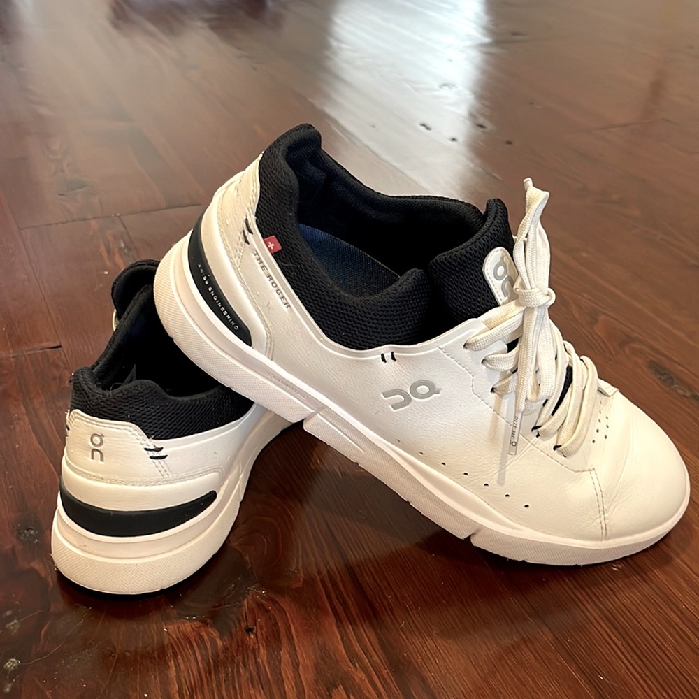 On Cloud The Roger - Mens size 8